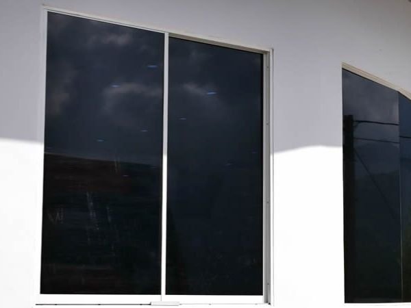 Controle a luminosidade com película solar